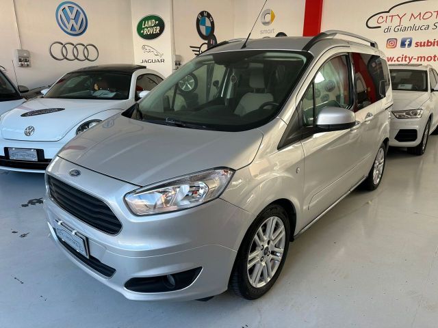 Ford Tourneo Courier 1.5 TDCI 75 CV Titanium