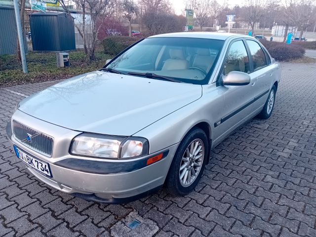 Volvo S80 2.4 20V. " Tüv + ZR neu, LPG "