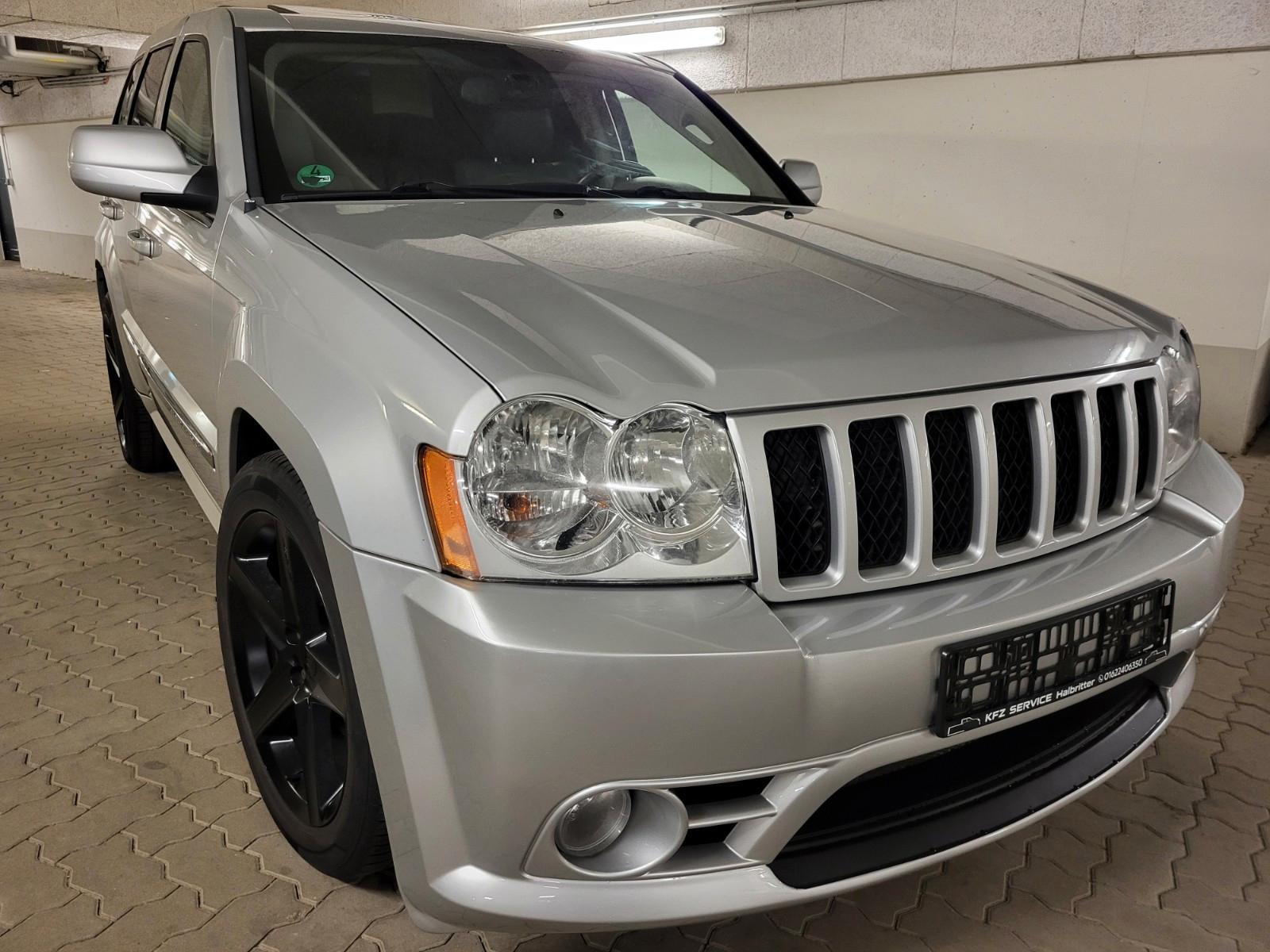 Jeep Grand Cherokee SRT8