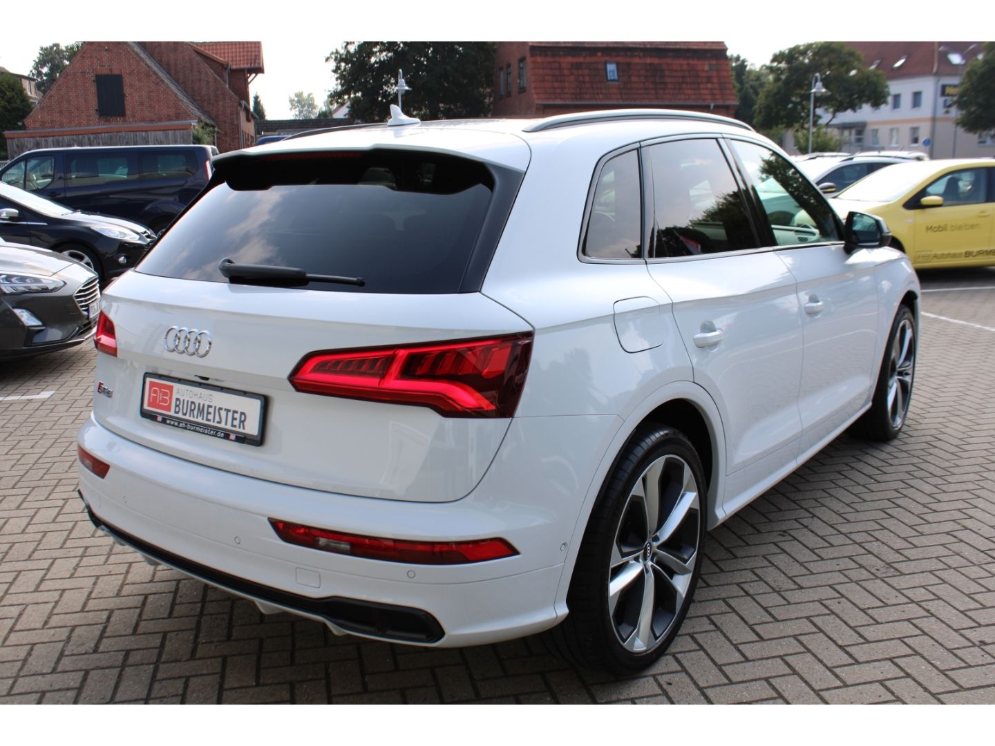 AUDI SQ5 3.0TDI quattro Matrix Pano B&O StHzg 8fach A - Image 5