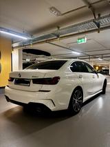 BMW 318d M Sport M Sport - BMW 318 mit Diesel-Antrieb: Limousine, Automatik