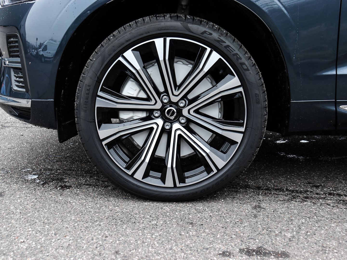 Volvo XC60 T8 AWD Plug-In Hybrid Plus Bright Leder Sta imagem 2