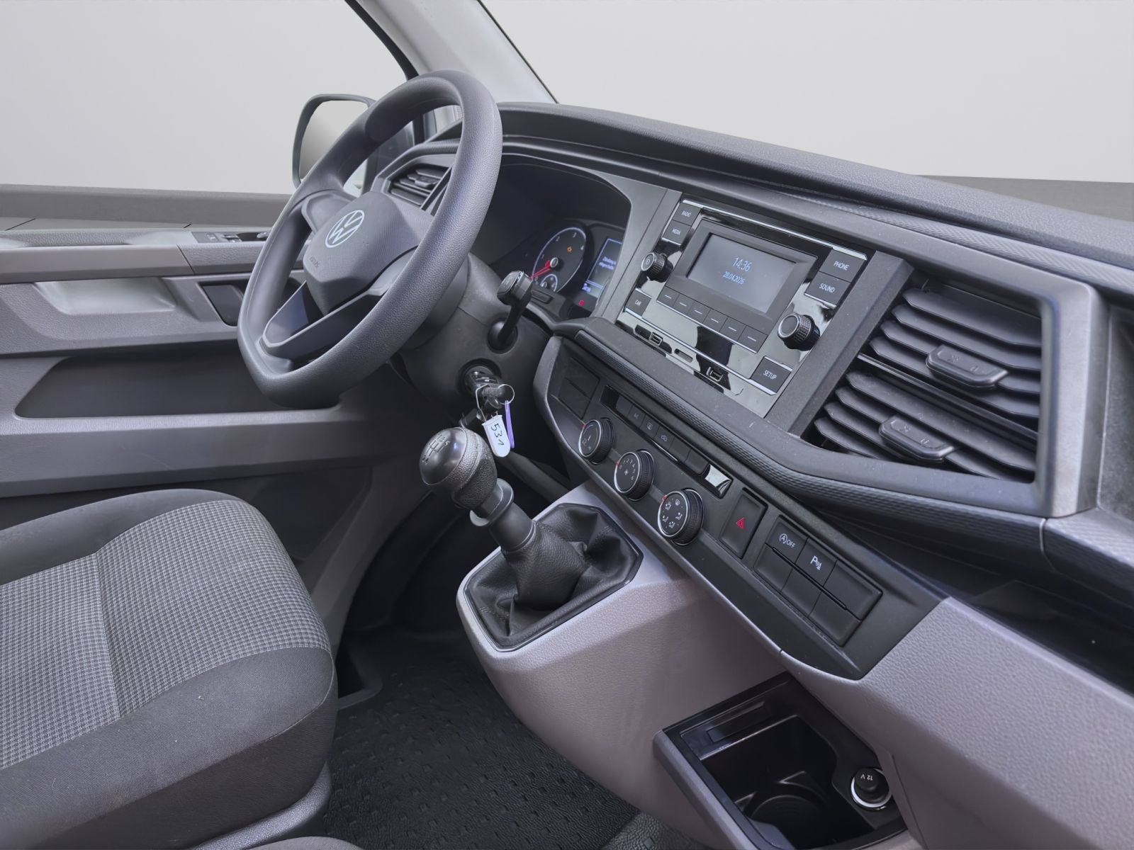 Volkswagen T6 Kombi - Bild 16