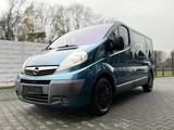 Opel Vivaro Kombi L1H1 / 2,7t / 1. Hd / 8 Sitzer - gebrauchte Opel Vivaro aus dem Jahr 2011