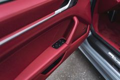 Fahrzeugabbildung Porsche 992 Turbo S *LEICHTBAU / AERO / GARANTIE/ MWST.*