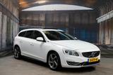 Volvo V60 Summum AWD D6 R-Design*Plug-In*Dach*Leder