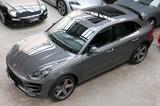 Porsche Macan Turbo 18Wege SportChrono Approved 04/2028 - Porsche Macan Gebrauchtwagen in Düsseldorf