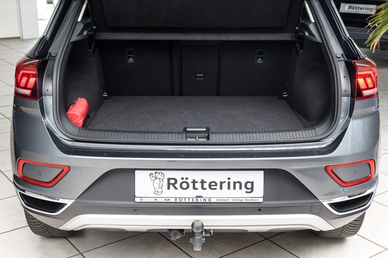 Fahrzeugabbildung Volkswagen T-Roc Style+LED+AHK+ACC+SHZ+GJR+APPCONNECT