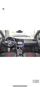 Volkswagen Golf 2.0 TSI 213kW OPF DSG GTI TCR GTI TCR  - Volkswagen Golf: GTI Tcr