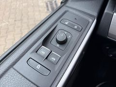 Fahrzeugabbildung Volkswagen T6 Multivan Comfortl. 2.0TDI DSG - 2xTür*AHK*Pro