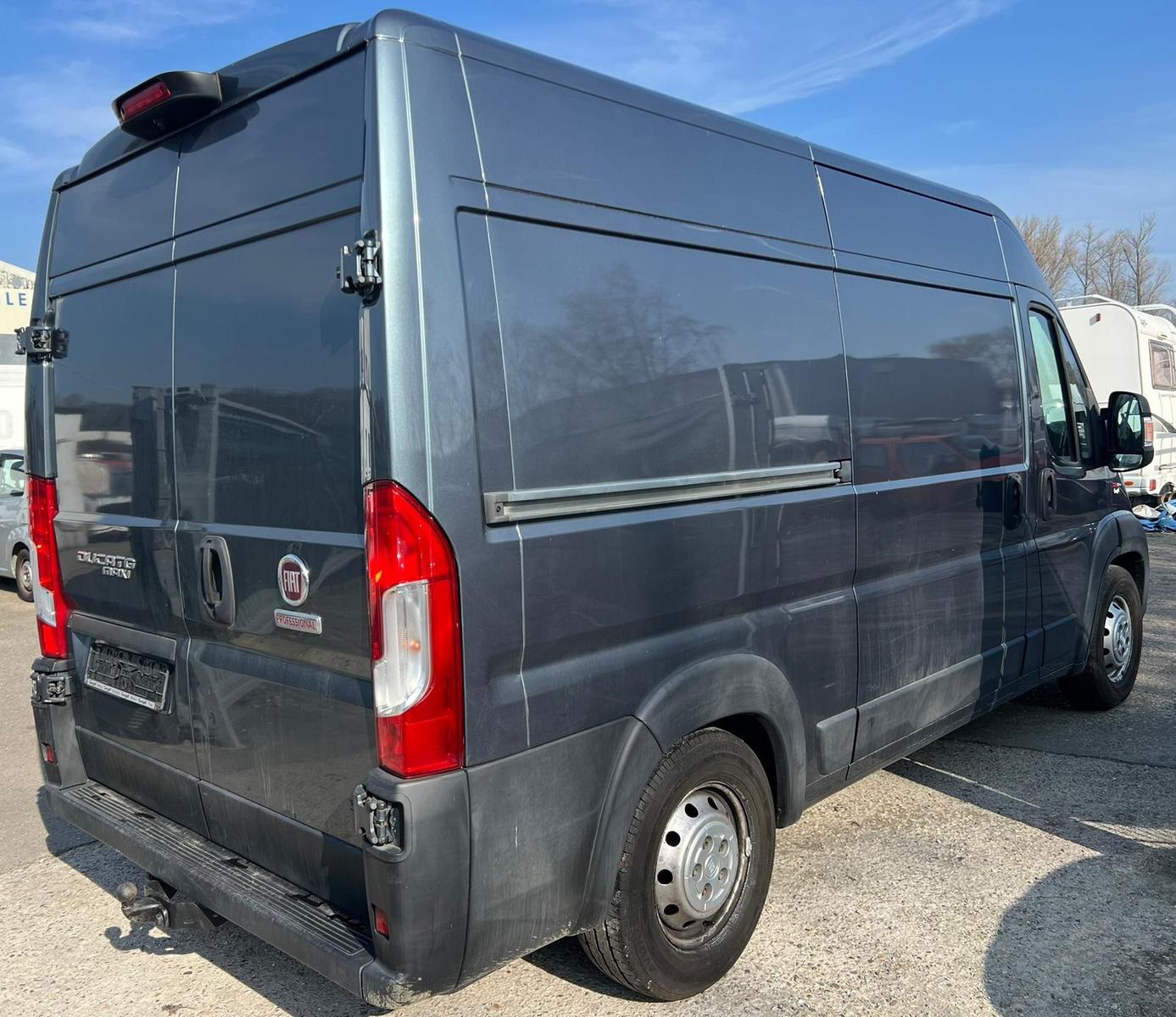 Fiat Ducato Maxi 35 180 Power L2H2 2xSchiebetür AHK
