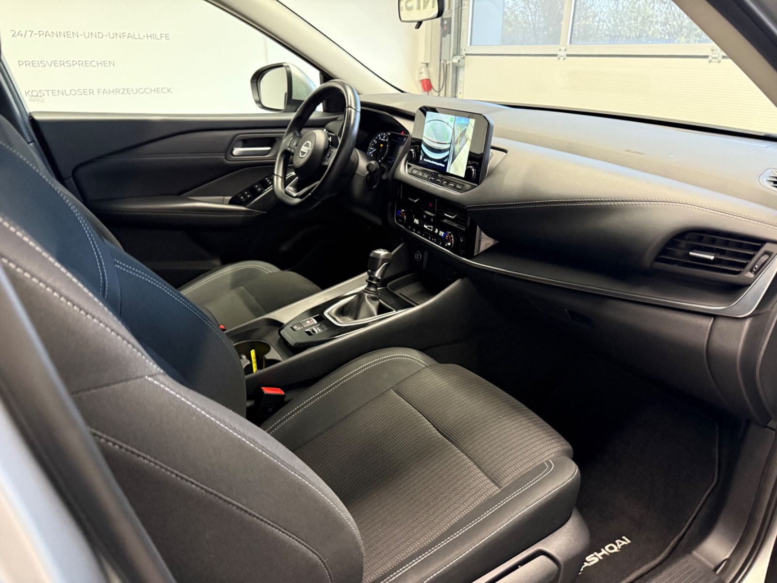 Fahrzeugabbildung Nissan Qashqai Acenta Nissan Connect Winter