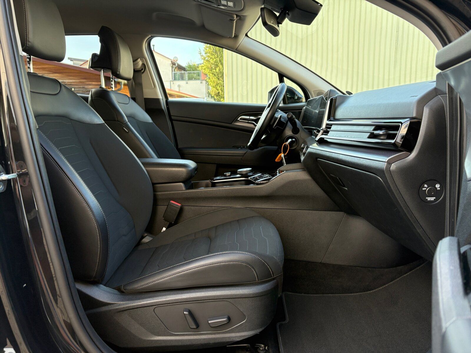 Fahrzeugabbildung Kia Sportage 1.6 48V Mild Hybrid Vision Autom./Klima