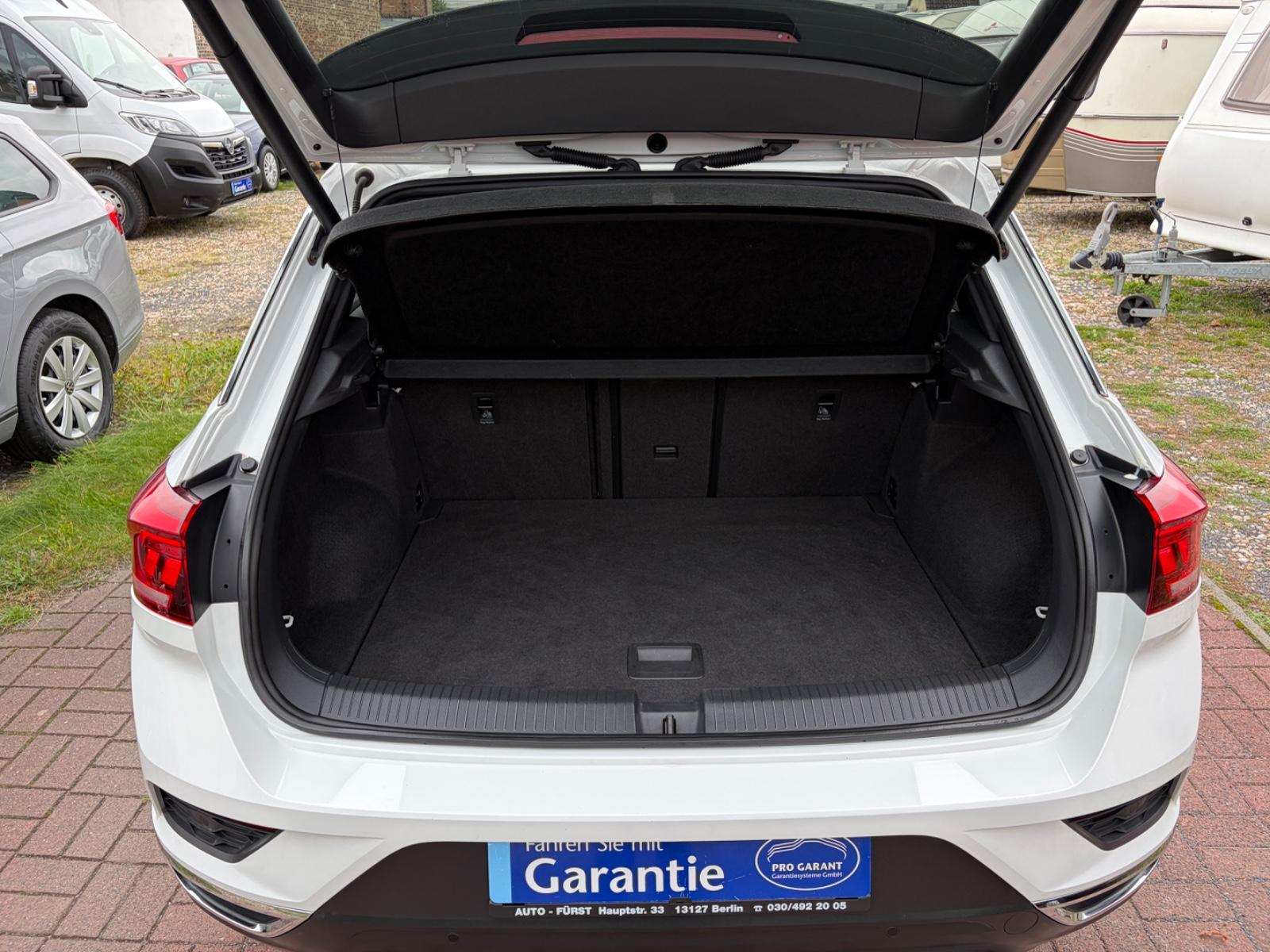 Volkswagen T-Roc Sport 4Motion+AUTOM+NAVI+TEMPOM.+PANOD.+++