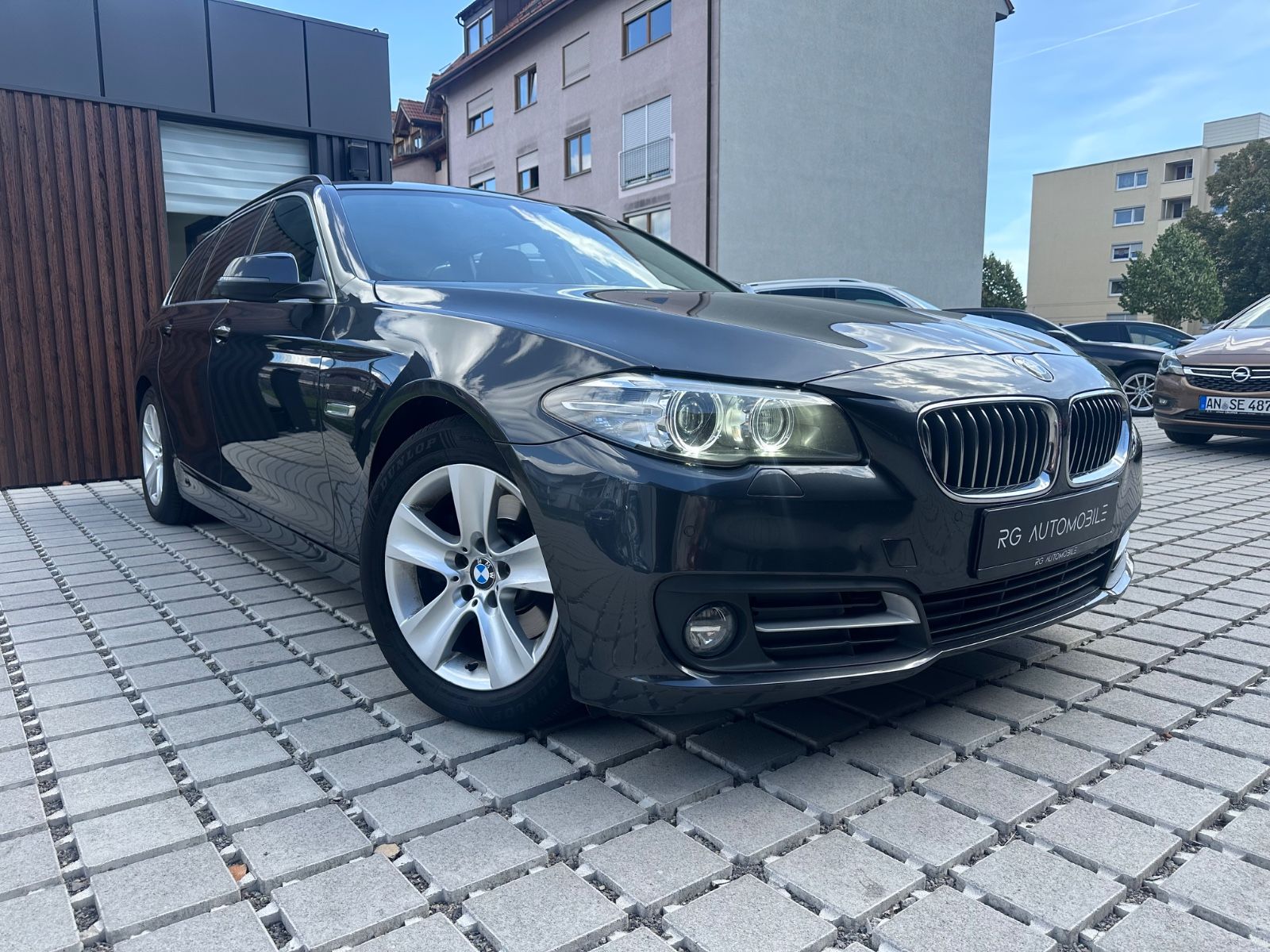 BMW 520 - 1