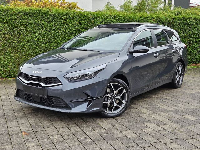 Kia cee'd Sportswagon Spirit Automatik *PANORAMA*