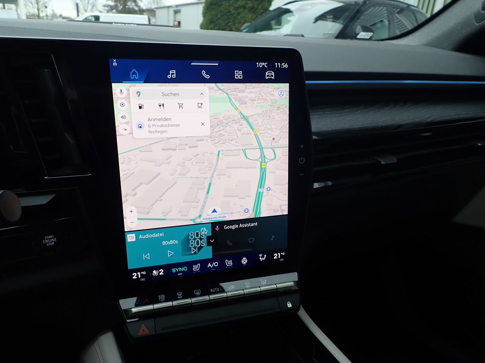 Fahrzeugabbildung Renault Espace 6 Iconic Full Hybrid E-Tech 200 5-Sitzer