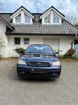 Opel Astra - Opel Astra aus 2001: Kombi