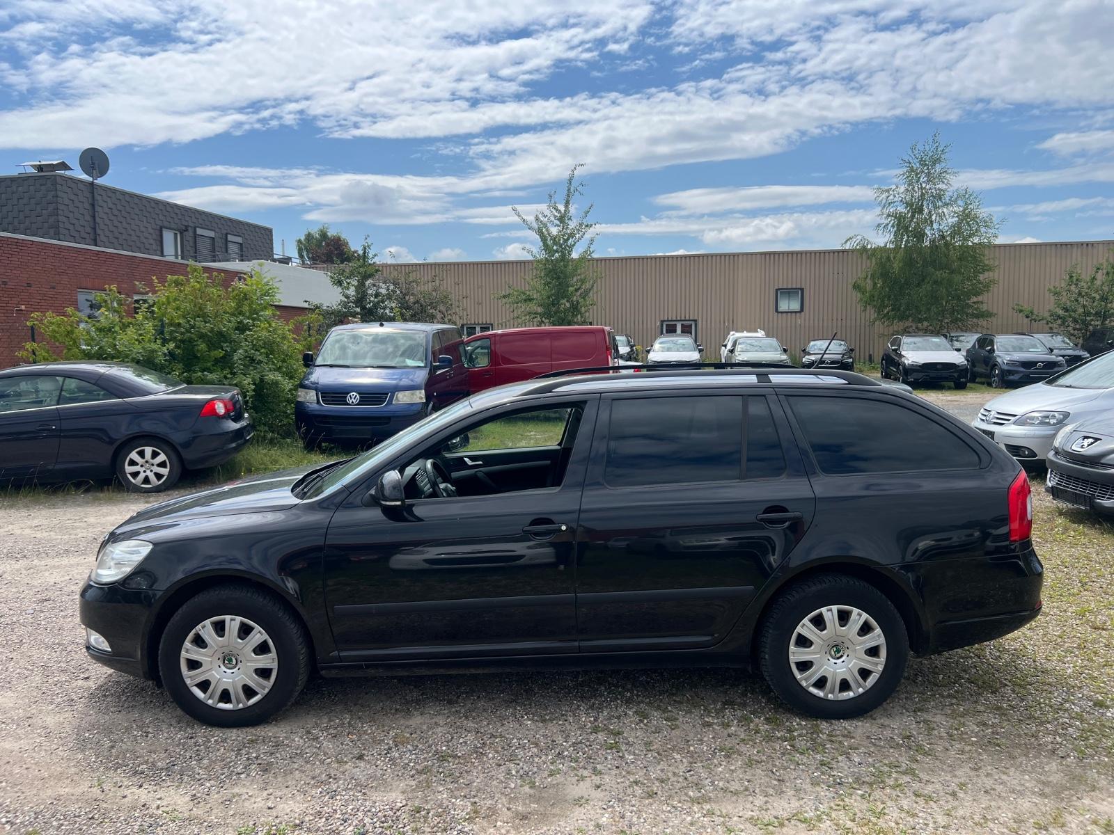 Skoda Octavia 2012 — photo 12