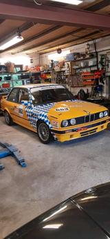 BMW e30 325i Rennwagen youngtimer Motorsport - BMW: Renn