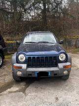 Jeep Cherokee 2.8 CRD Sport - gebrauchte Jeep Cherokee aus dem Jahr 2003