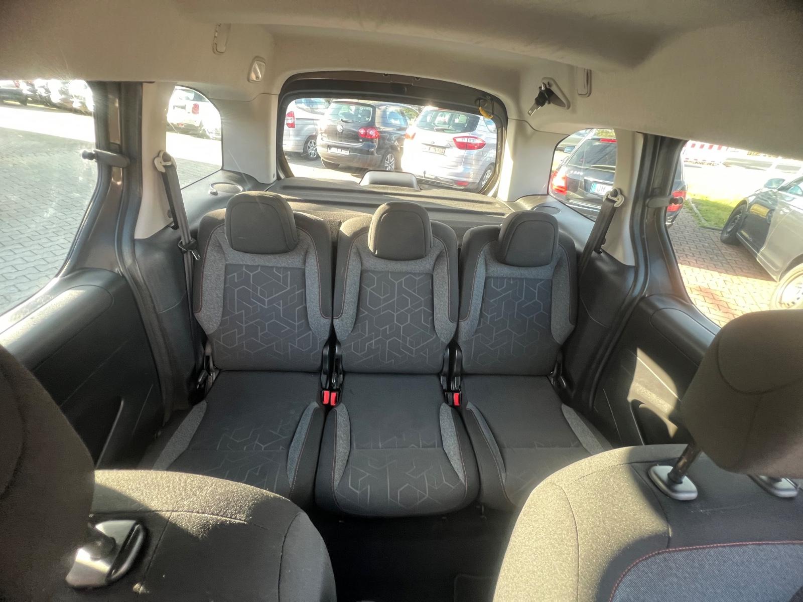 Peugeot Partner Tepee Active Automatik SHZ Klima Tempoma