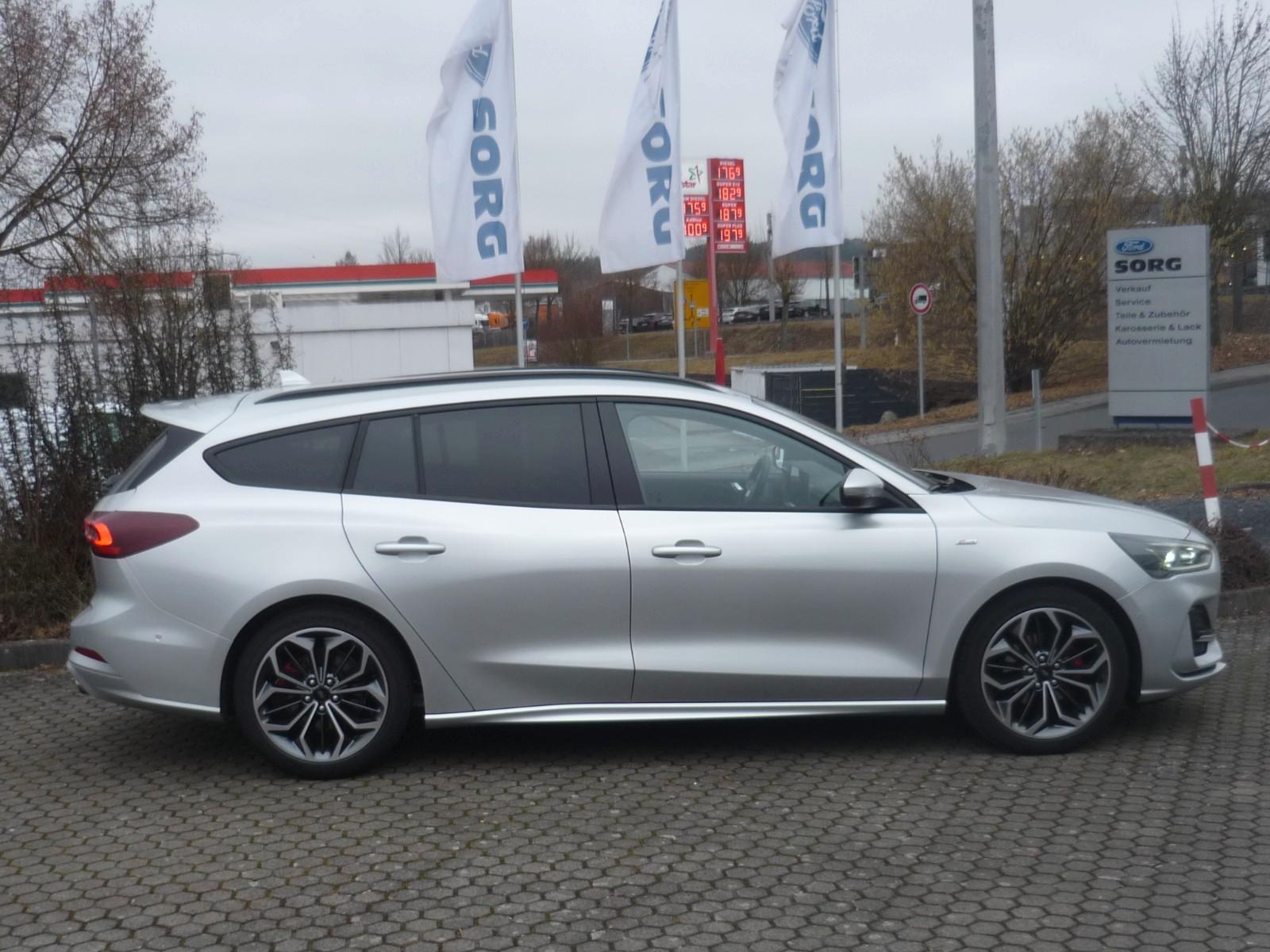 Ford Focus Turnier ST-Line X - 1.0 EcoBoost-