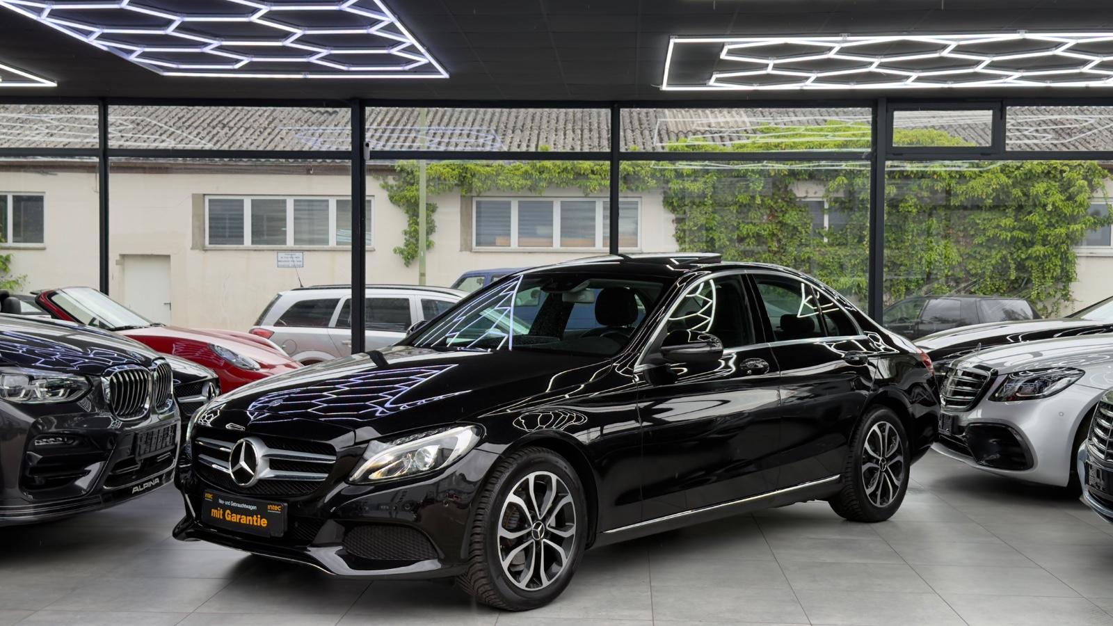 Mercedes-Benz C 180 AVANTGARDE LED SCHIEBEDACH BURMESTER NAVI