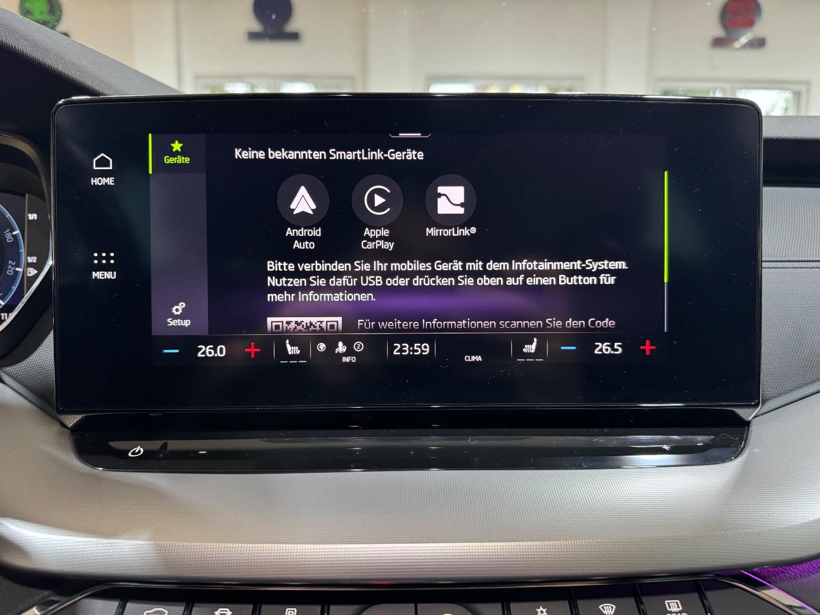 Skoda OctaviaCombiClever 2.0TDI DSG/STHEIZ/AHK/MATRIX