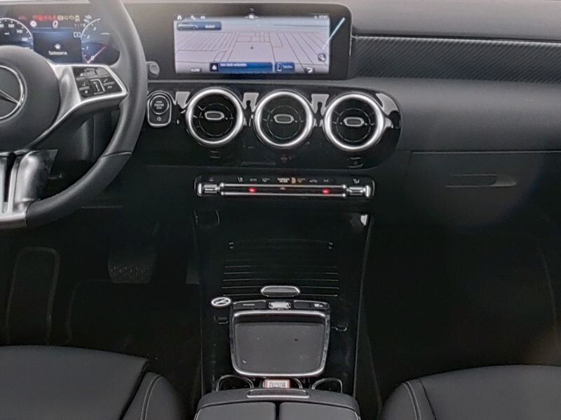 Mercedes-Benz A 180 PROGRESSIVE ADVANCED VOLLDIGI SMARTPH. INT foto 4