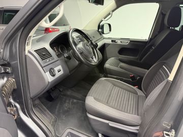 Volkswagen T5 Multivan - 11