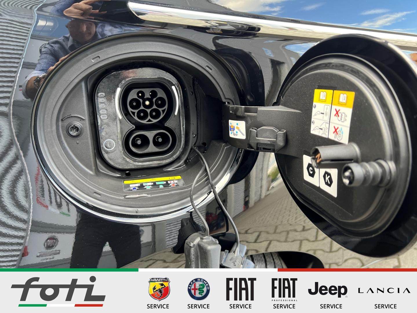 Fiat 500e La Prima by Bocelli 42kWh 118PS Leder Navi