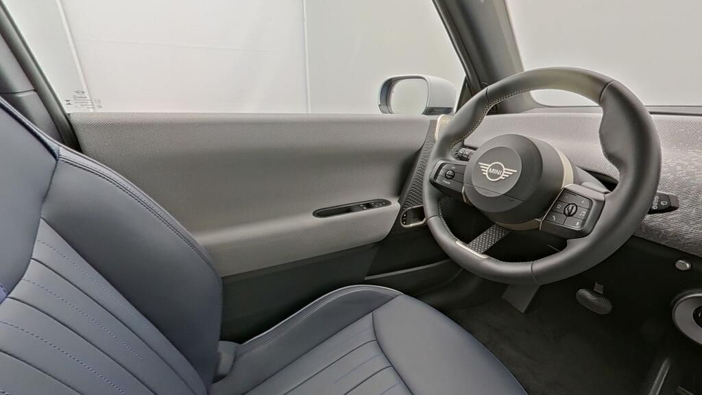 MINI Cooper SE - Bild 11
