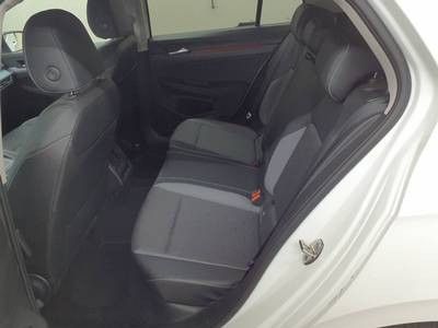 Volkswagen Golf - Bild 7