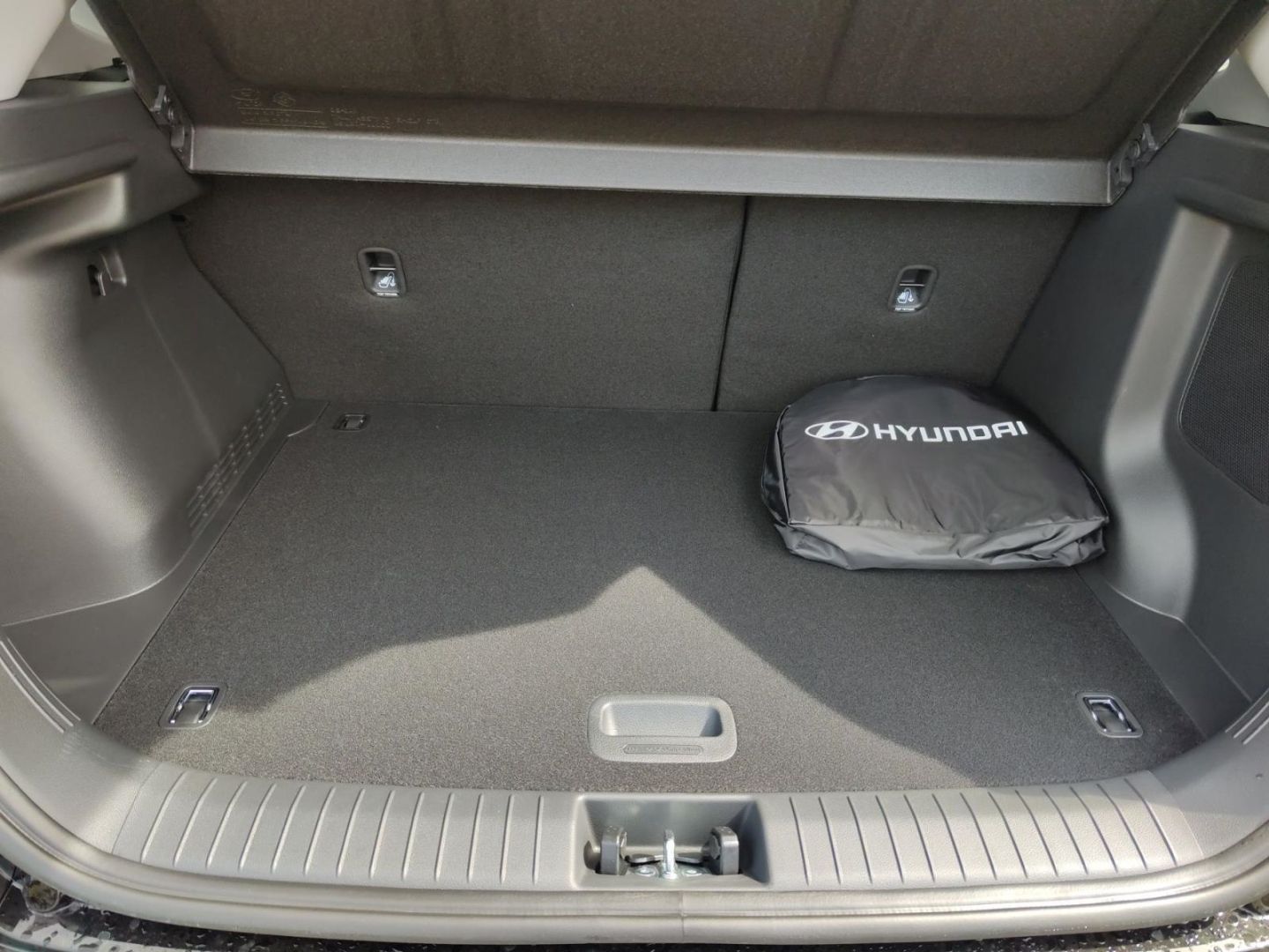 Fahrzeugabbildung Hyundai KONA Elektro Advantage (39 kWh) Navigation, Stan