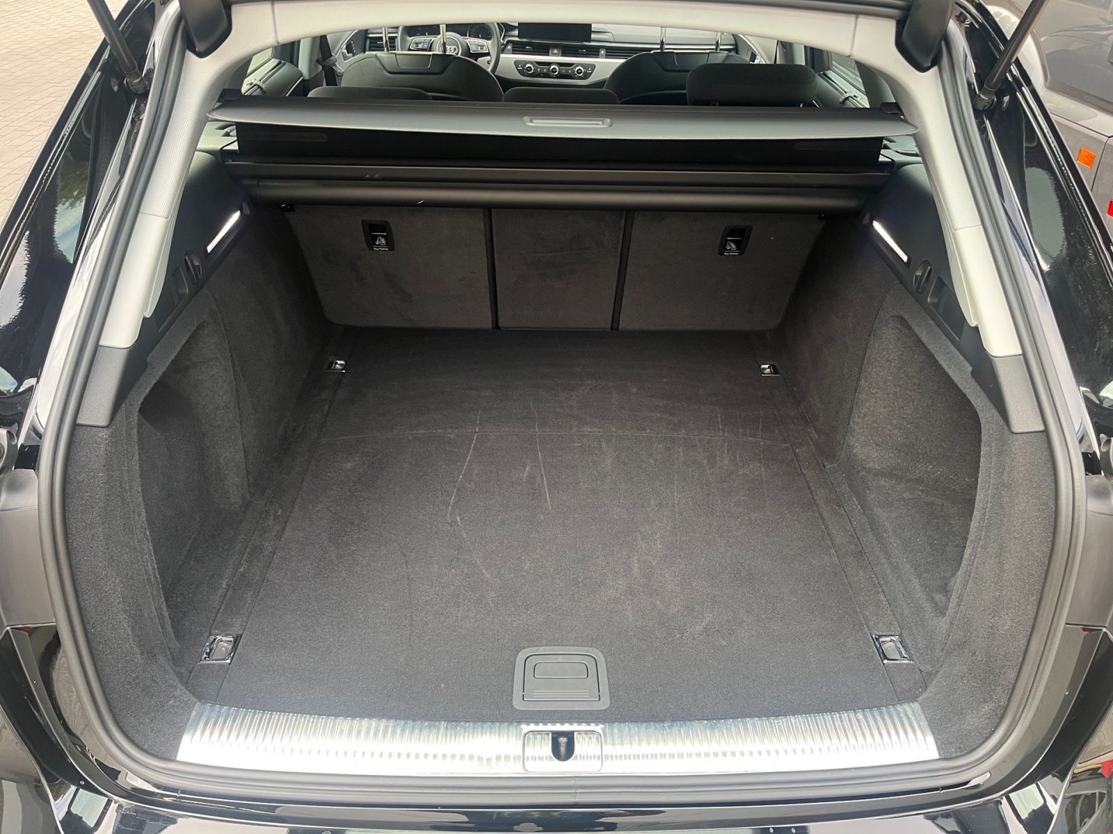 Audi A4 - Bild 6