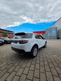Land-Rover Discovery - 3