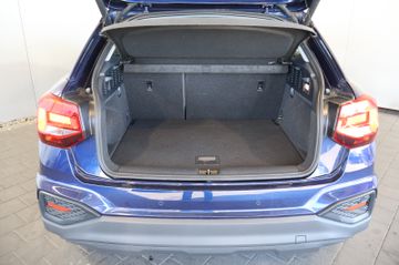 Audi Q2 30 TFSI FRONT+KEY+LED+NAVI+17"