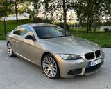 BMW 325i Coupe M-Paket TOP - BMW 325 Coupé 325i m paket mit Benzin-Antrieb
