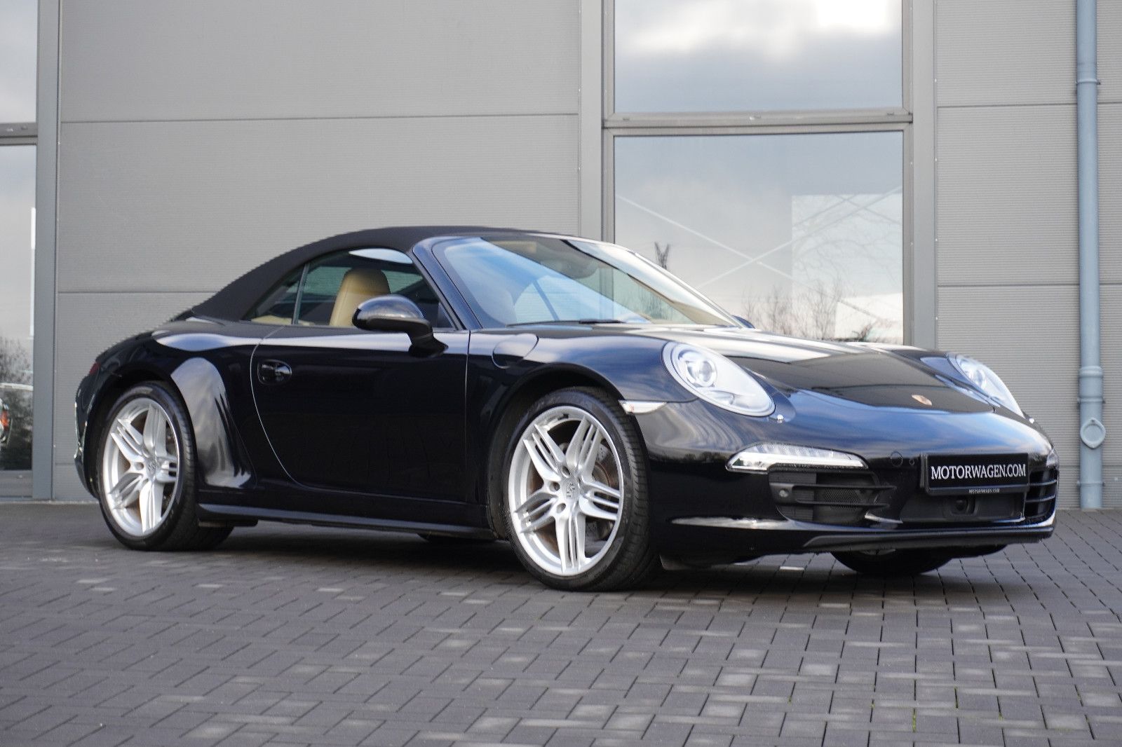 Fahrzeugabbildung Porsche 991 Carrera 4 Cabriolet