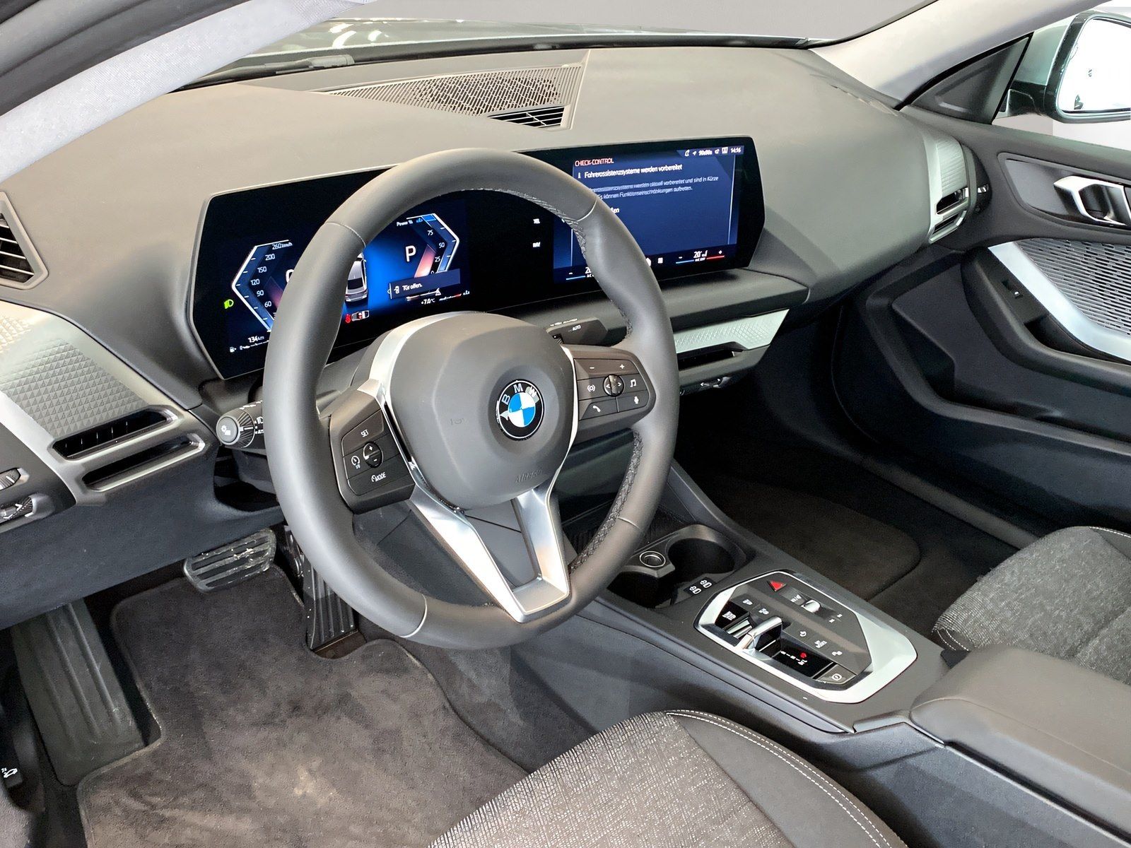 BMW 220 Gran Coupé - Bild 4