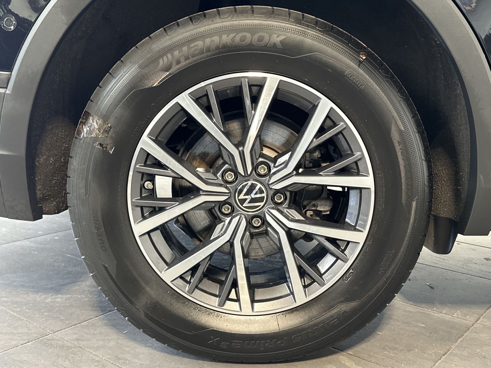 Fahrzeugabbildung Volkswagen Tiguan Allspace 2.0 TDI DSG CL NAV+LED+ACC+KAM