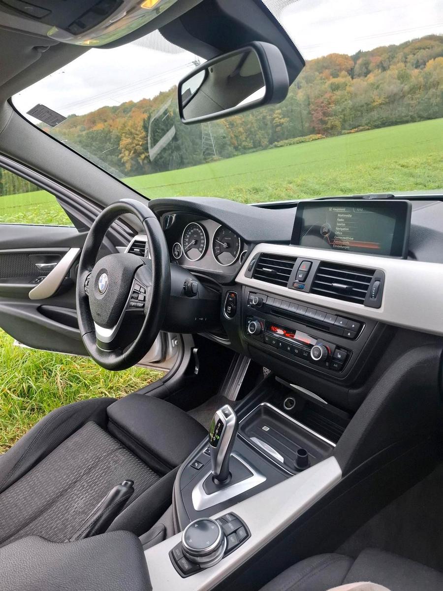 BMW 320 2013 — photo 14