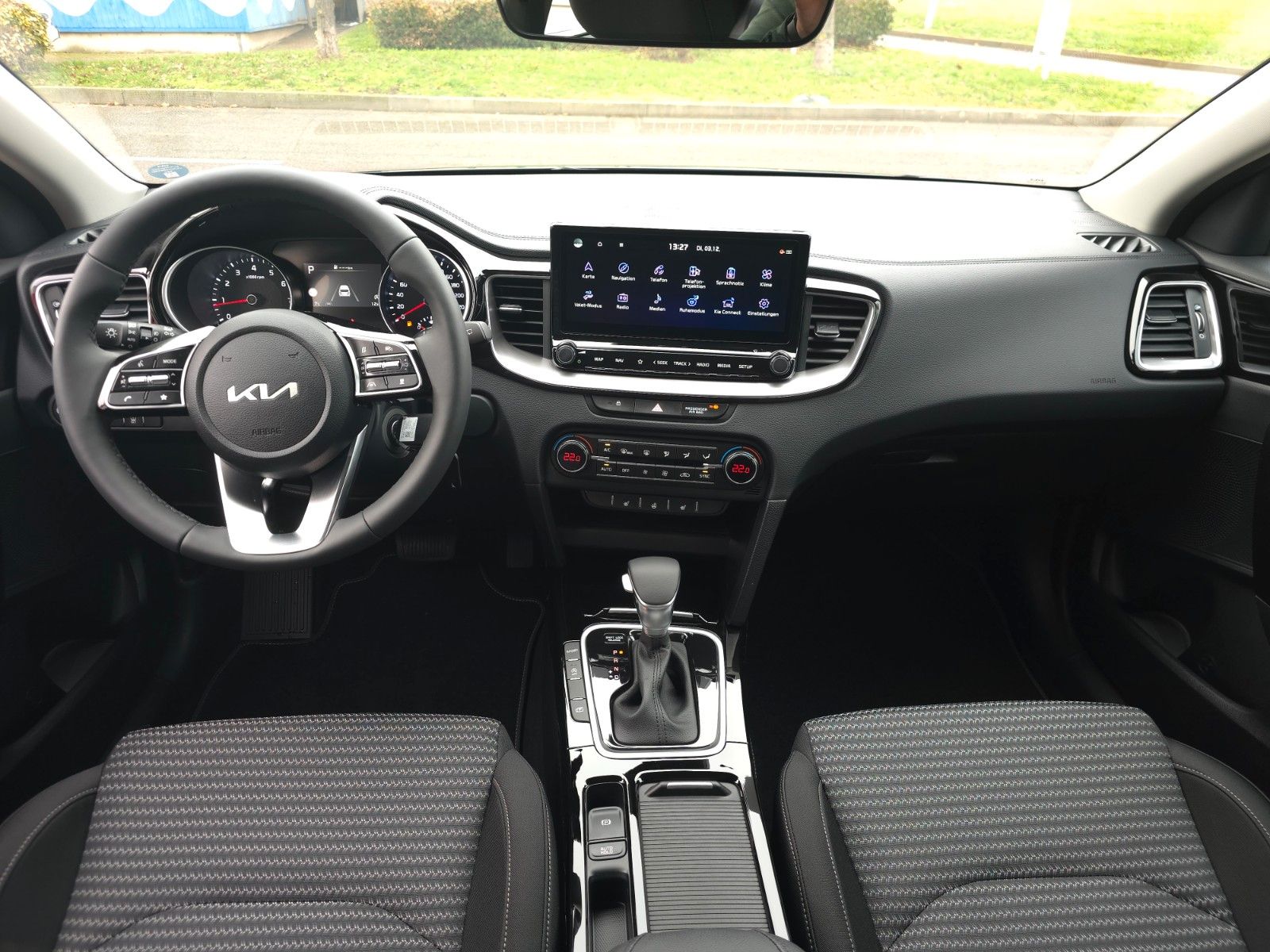 Fahrzeugabbildung Kia Ceed_SW 1.5T 140 DCT7 VIS KOMF+ (NAV)