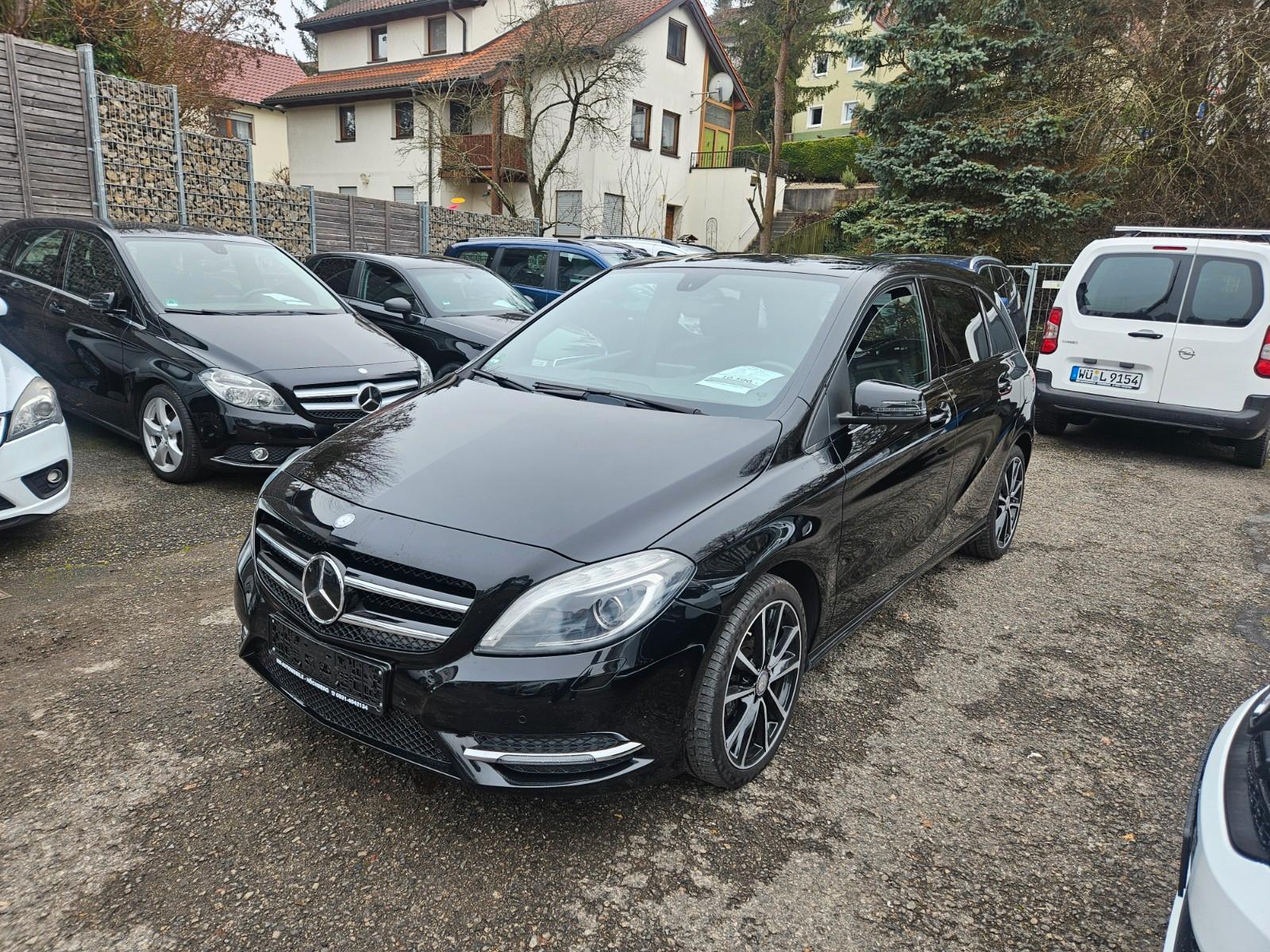 Mercedes-Benz B -Klasse B 200*SHZ, Tempomat, Navi..*