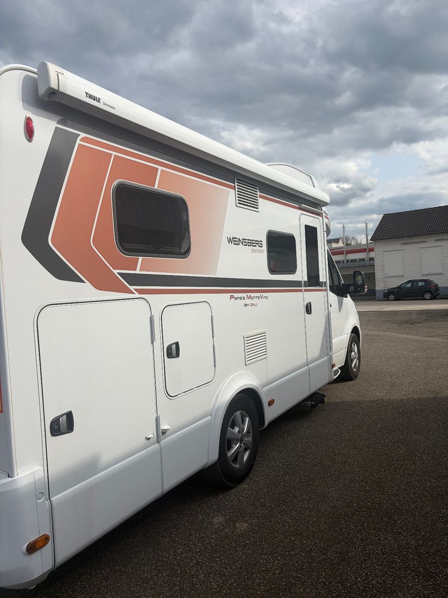 Fahrzeugabbildung Weinsberg CaraCompact Suite MB 640 MEG