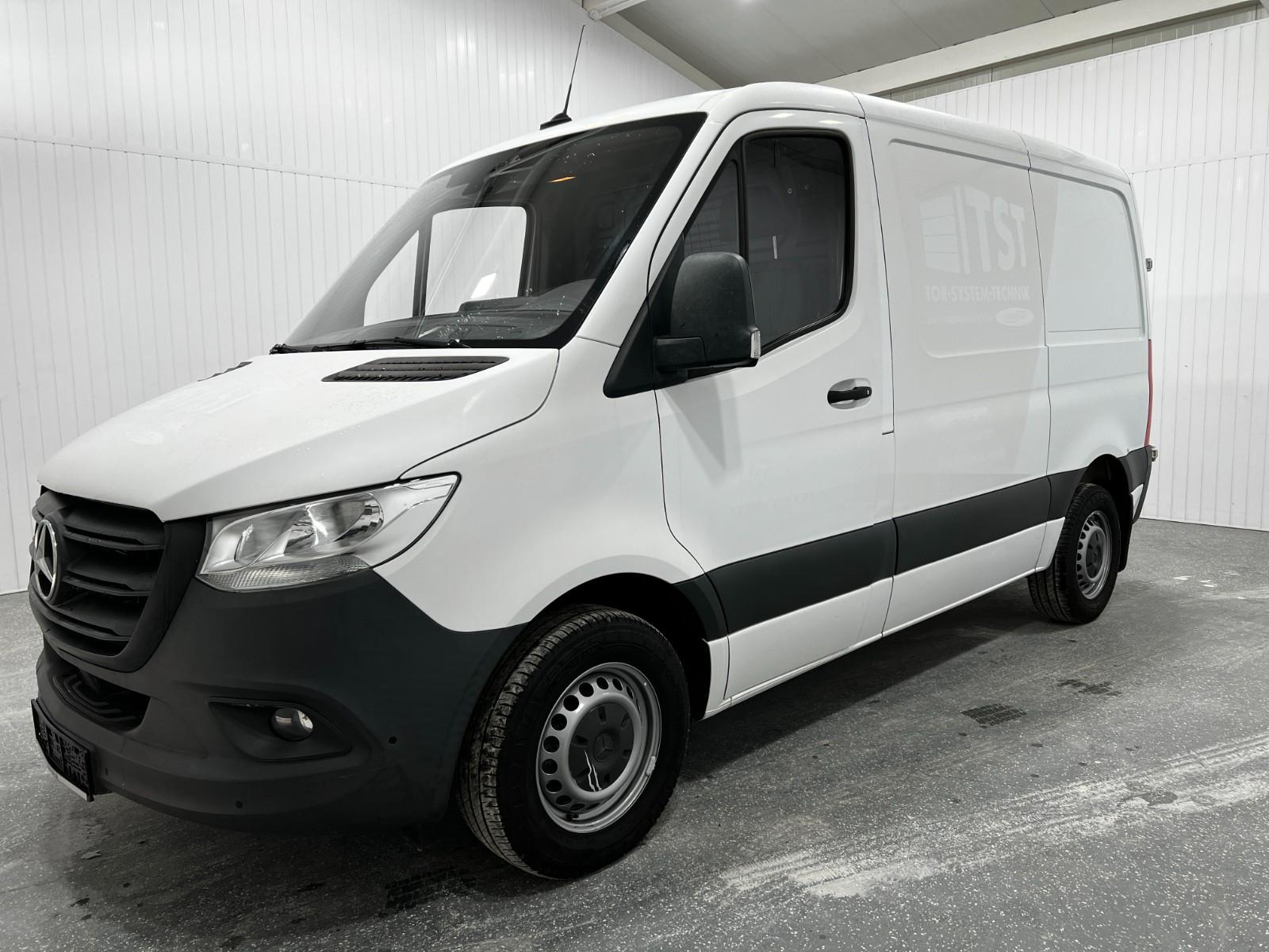 Mercedes-Benz SPRINTER 214 CDI L1H1 AUT. 3,2t |NP54,8€|NAV|CAM