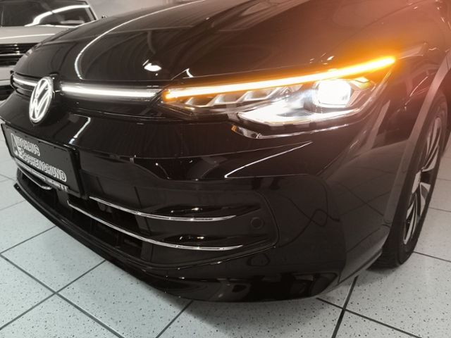 Fahrzeugabbildung Volkswagen Golf Variant Goal 2.0 l TDI SCR 110 kW (150 PS)