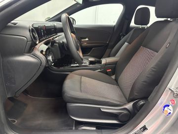 Mercedes CLA 200 Shooting Brake - 11