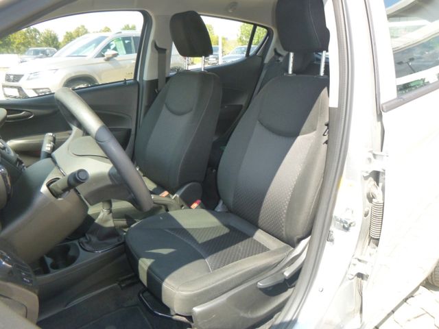 Fahrzeugabbildung Opel Karl 1,0 Edition >45.971 KM / KLIMA / Bluetooth